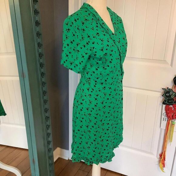 ASOS Chic Green Floral Wrap Dress for Women - Picture 3 of 8